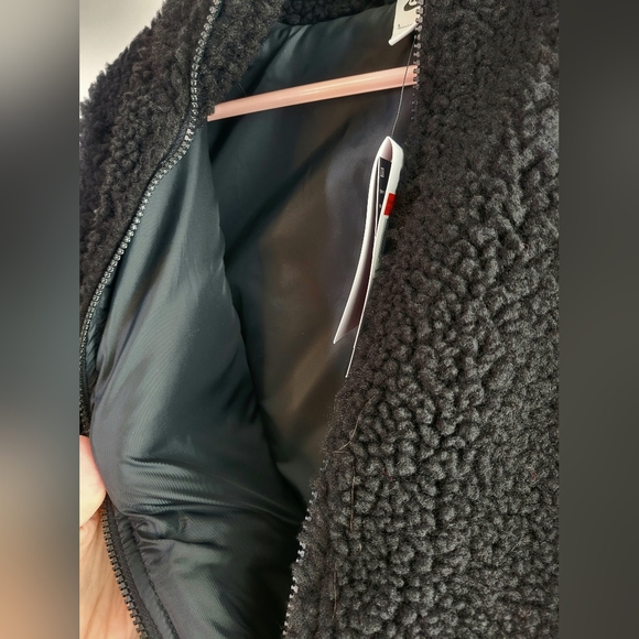 NWT Nike Sherpa Swoosh Embroidered Logo  Jacket Full Zip Black - Picture 8 of 12